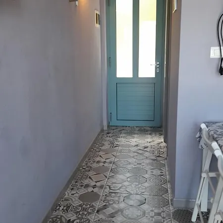 Lotus Flower Apartment Labin (Istria)